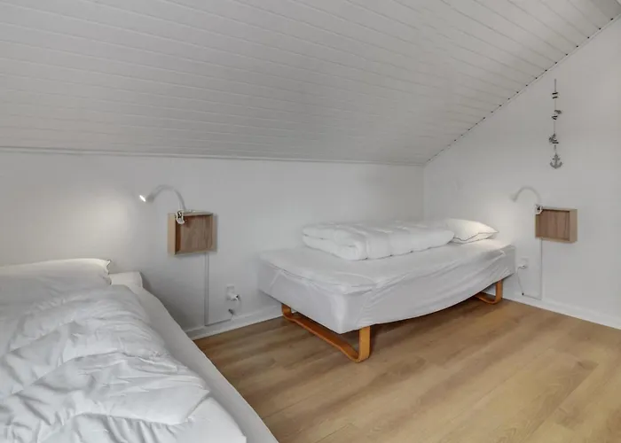 Raine - 2-3km From The Sea By Interhome *